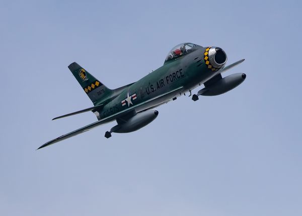 00 Header 26 F 86e Sabre