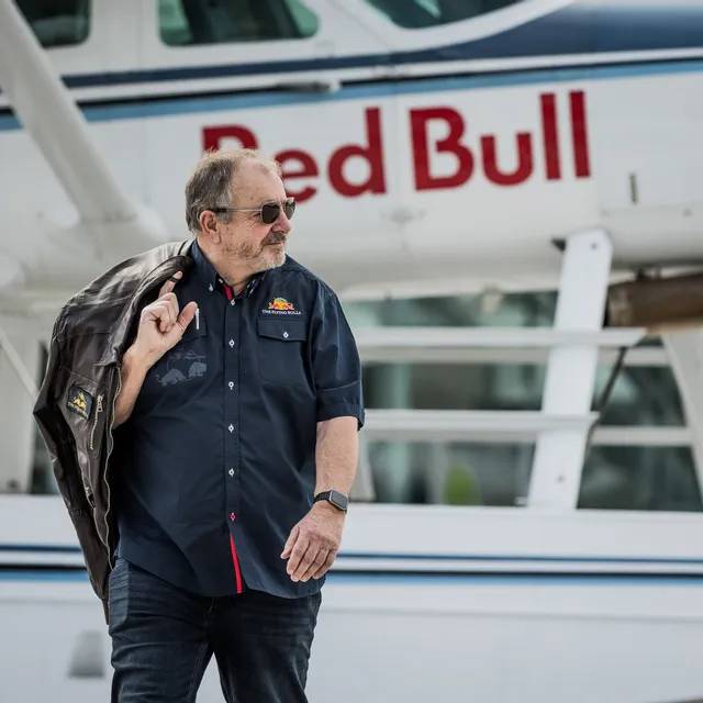 03_hans_pallaske_pilot_the_flying_bulls_photo_by_mirja_geh_2024.jpg