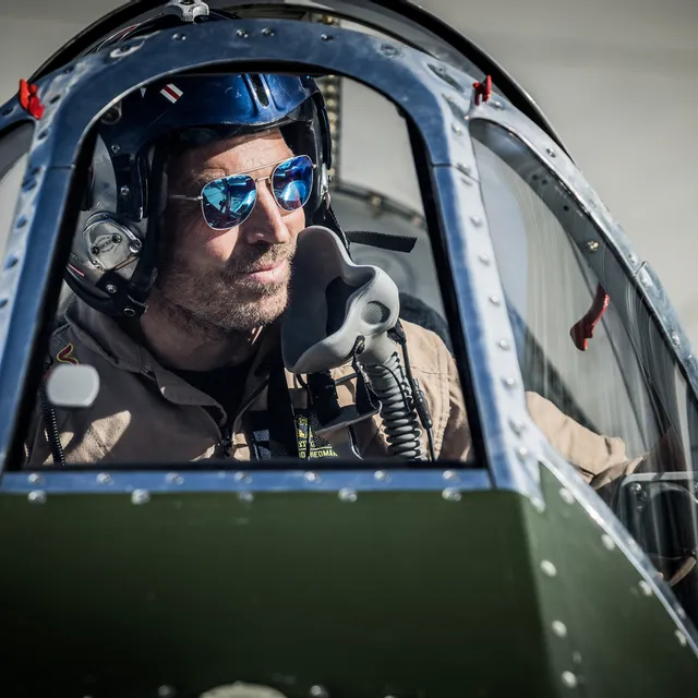 06_raimund_riedmann_chefpilot_the_flying_bulls_photo_by_mirja_geh_2024.jpg
