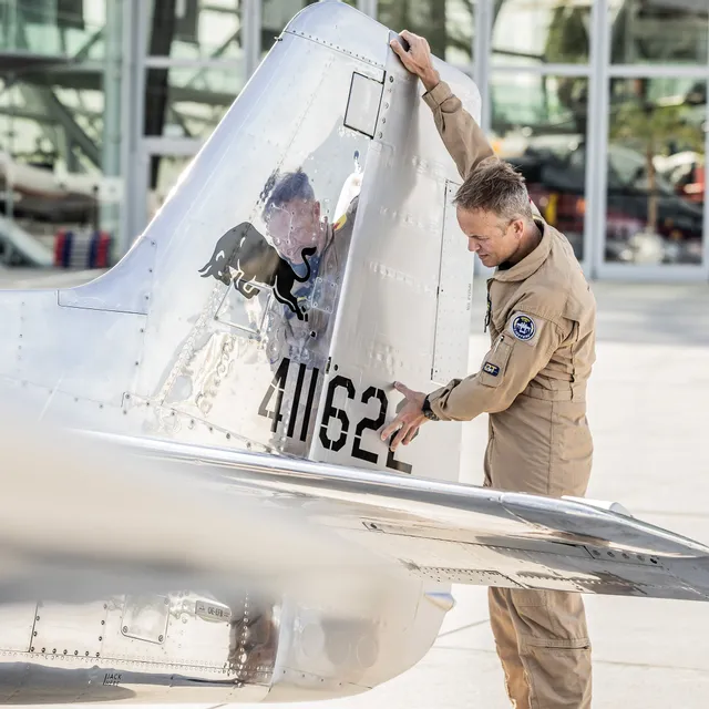 03_eskil_amdal_pilot_the_flying_bulls_photo_by_mirja_geh_2024.jpg