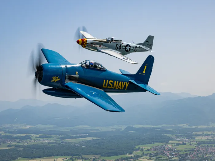 ZM_TFB_BEARCAT_ARRIVAL_120625-14_2.jpg