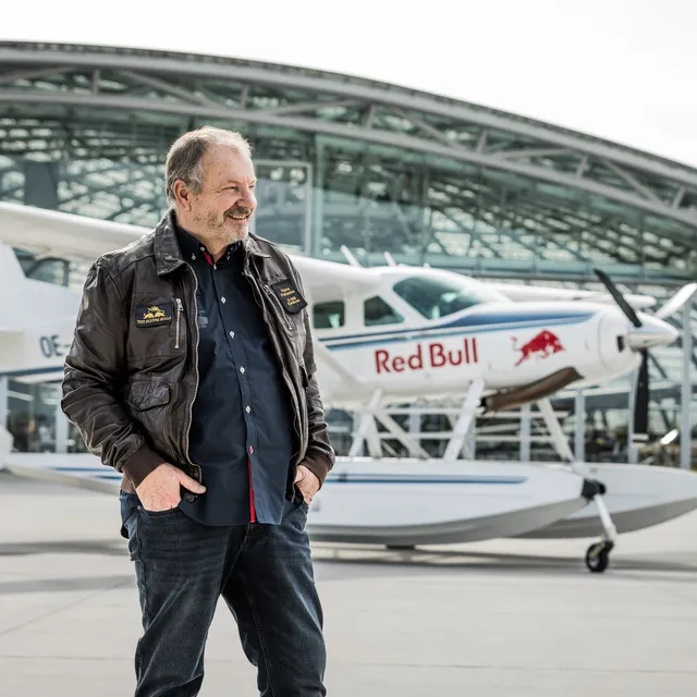 02_hans_pallaske_pilot_the_flying_bulls_photo_by_mirja_geh_2024.jpg