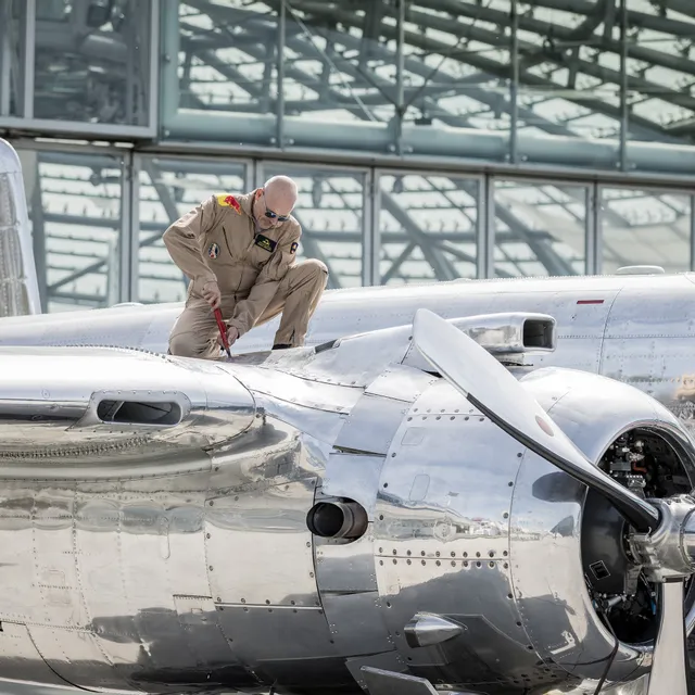 05_frederic_handelmann_pilot_the_flying_bulls_photo_by_mirja_geh_2024.jpg