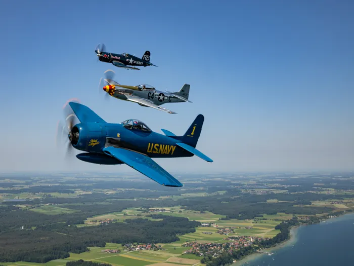 ZM_TFB_BEARCAT_ARRIVAL_120625-11_2.jpg