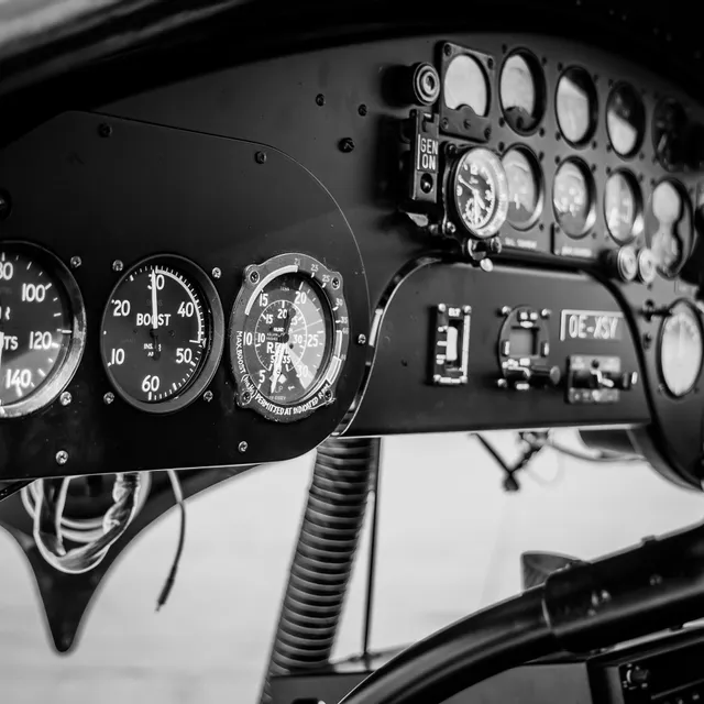 09_siegfried_schwarz_ehemaliger_chefpilot-helikopter_the_flying_bulls_photo_by_mirja_geh_2024.jpg