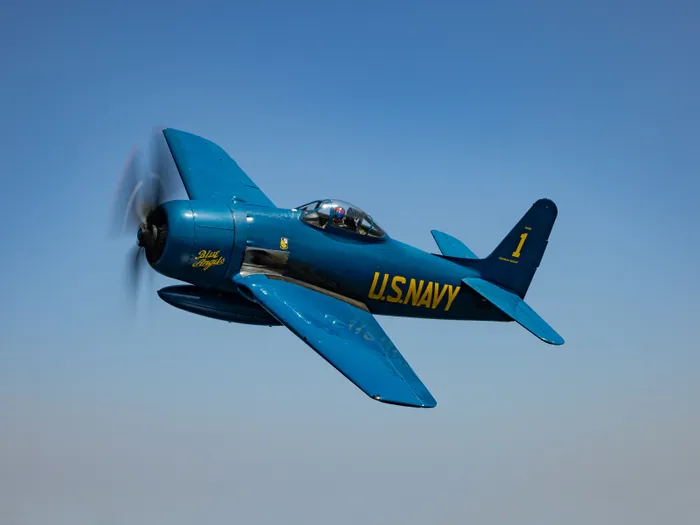 ZM_TFB_BEARCAT_ARRIVAL_120625-15_2.jpg