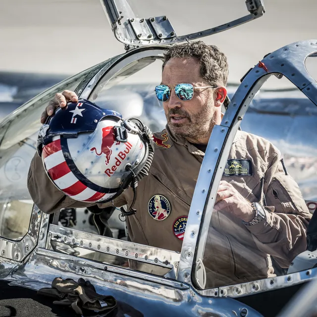 05_raimund_riedmann_chefpilot_the_flying_bulls_photo_by_mirja_geh_2024.jpg